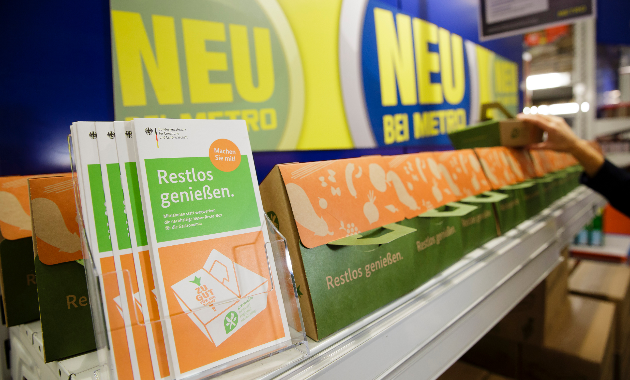 Seit Ende August sind die nachhaltigen Beste-Reste-Boxen in allen 106 deutschen Metro- und Metro Gastro-Großmärkten erhältlich. Foto: Metro